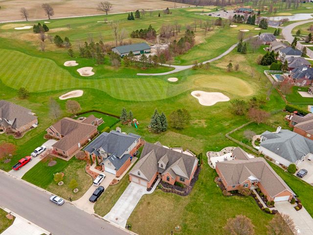 785 Saint James Park Avenue, Monroe, MI 48161