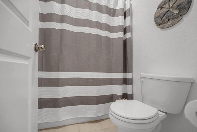 2447 Marina Dr, Lathrop, CA 95330