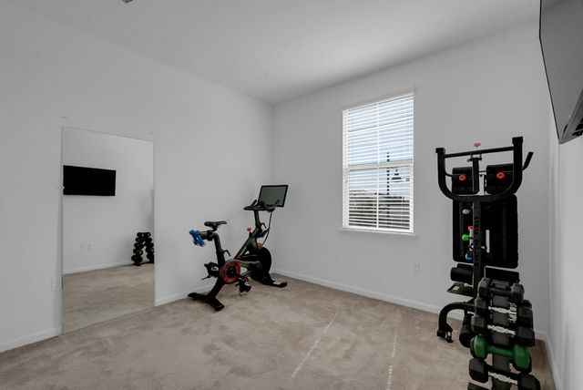 2447 Marina Dr, Lathrop, CA 95330