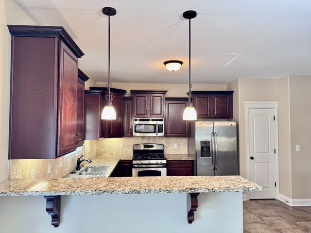 1500 Pressler Way, Clarksville, TN 37043