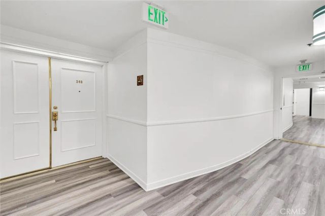 1401 S Bentley 203, Los Angeles, CA 90025
