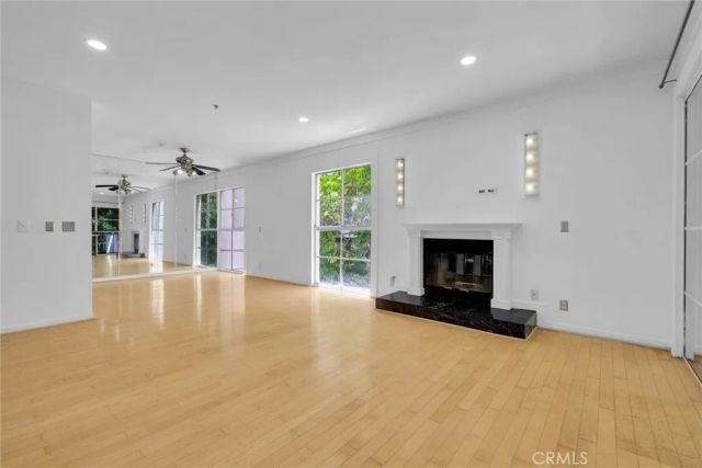1401 S Bentley 203, Los Angeles, CA 90025