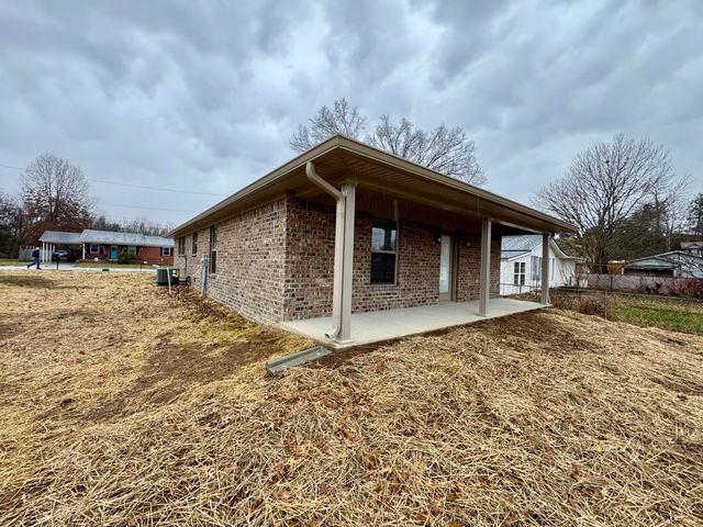 105 Madison Street, Berea, KY 40403