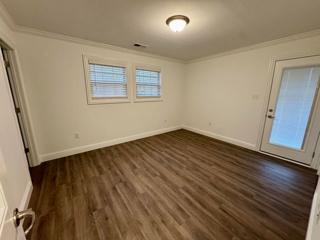 105 Madison Street, Berea, KY 40403