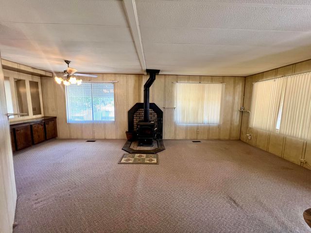 4784 White River Drive, Redding, CA 96003