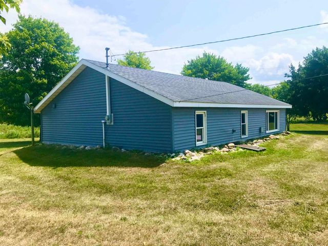 4996 N Alger Road, Arcada Twp, MI 48801