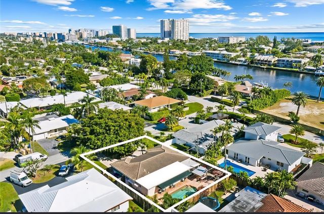 2740 SE 7th Street, Pompano Beach, FL 33062