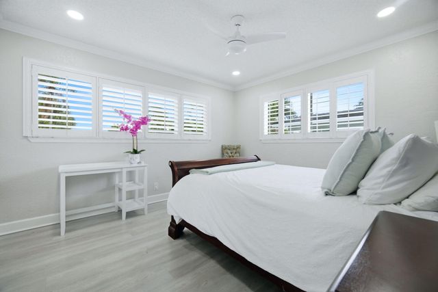 2740 SE 7th Street, Pompano Beach, FL 33062