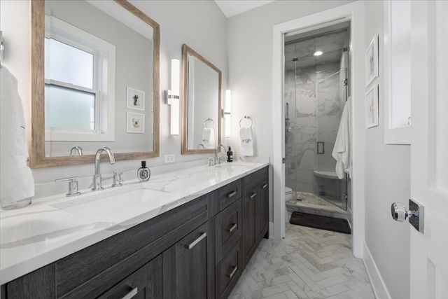 3929 N Greenview Avenue 3, Chicago, IL 60613