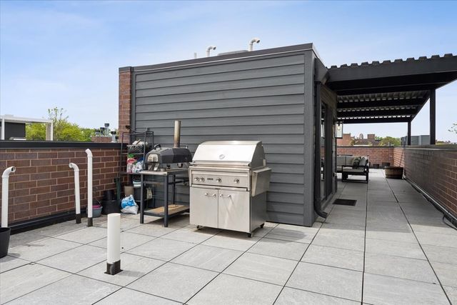 3929 N Greenview Avenue 3, Chicago, IL 60613