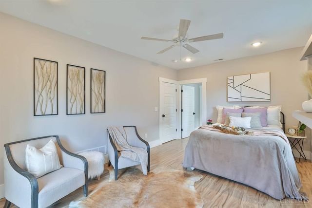 2718 Minot Avenue, Cincinnati, OH 45209