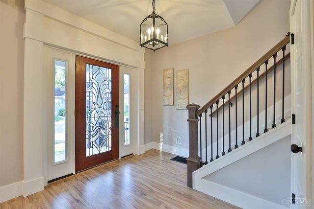 2718 Minot Avenue, Cincinnati, OH 45209