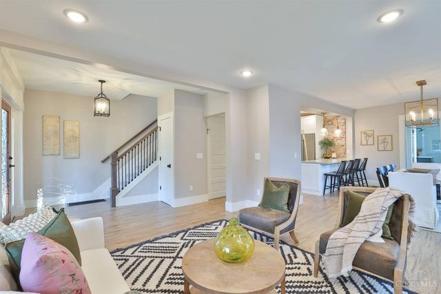 2718 Minot Avenue, Cincinnati, OH 45209