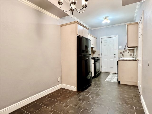 5325 Reiger Avenue, Dallas, TX 75214