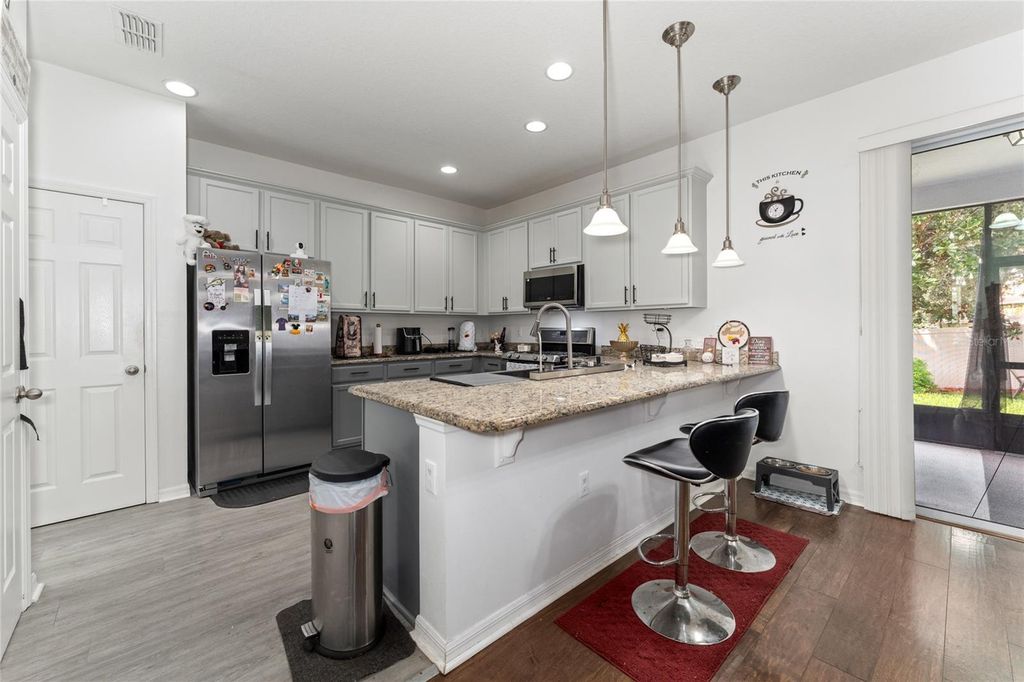 Image 11 of property listing at 6614 BRIDGEWATER VILLAGE RD, Windermere, FL 34786