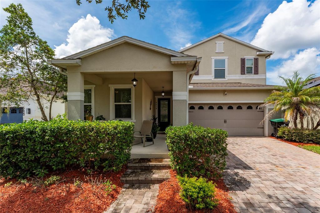 Image 3 of property listing at 6614 BRIDGEWATER VILLAGE RD, Windermere, FL 34786