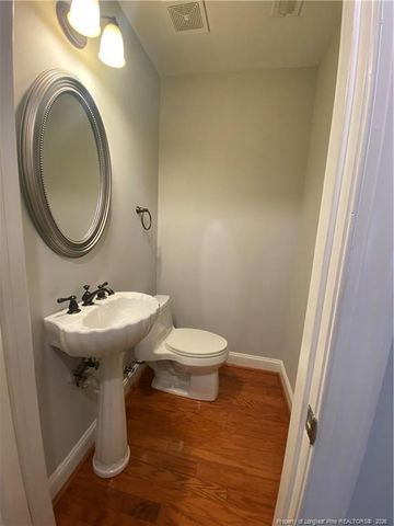 320 Glenburney Drive, Fayetteville, NC 28303