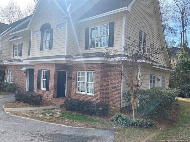 320 Glenburney Drive, Fayetteville, NC 28303