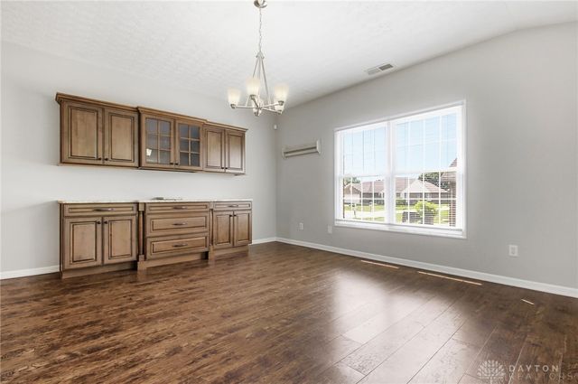 1754 Sulky Trail, Miamisburg, OH 45342