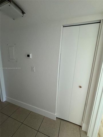2828 Jackson Street I3, Fort Myers, FL 33901