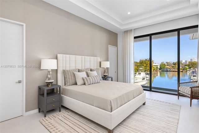 51 Isla Bahia Drive, Fort Lauderdale, FL 33316