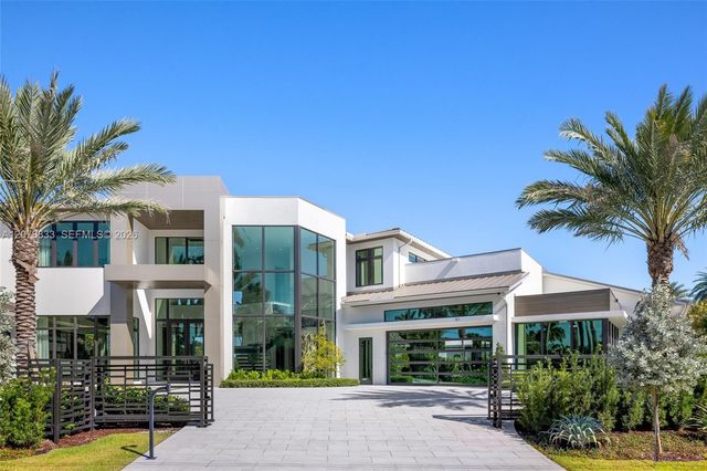 51 Isla Bahia Drive, Fort Lauderdale, FL 33316