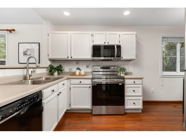 479 Grouse Ct, Louisville, CO 80027