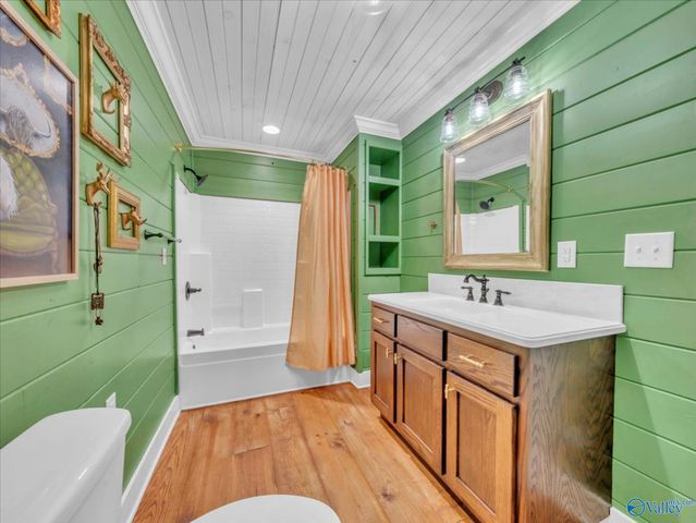 263 County Road 384, Crossville, AL 35962