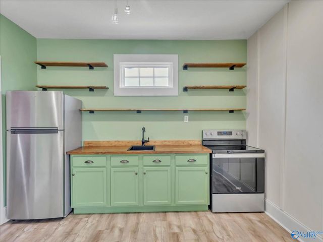 263 County Road 384, Crossville, AL 35962