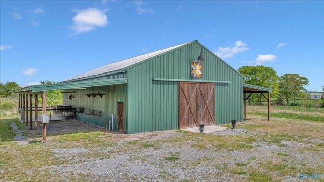 263 County Road 384, Crossville, AL 35962