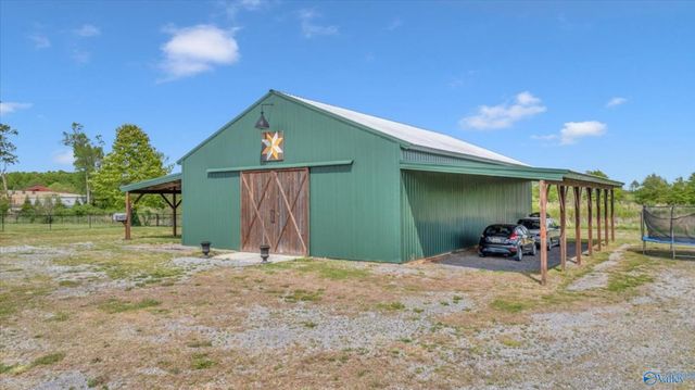 263 County Road 384, Crossville, AL 35962