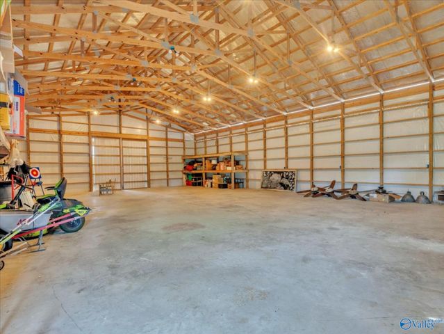 263 County Road 384, Crossville, AL 35962