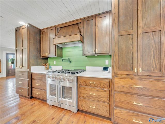 263 County Road 384, Crossville, AL 35962