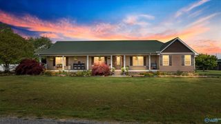 263 County Road 384, Crossville, AL 35962