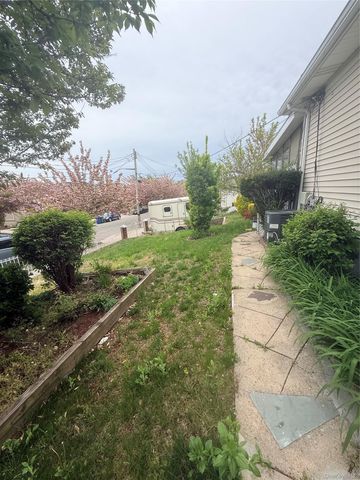 22518 S CONDUIT Avenue, Springfield Gardens, NY 11413