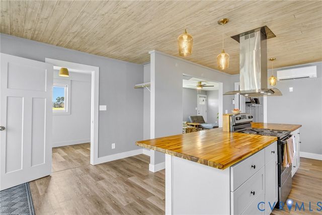 873 Cowart Rd, Lottsburg, VA 22511