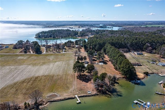 873 Cowart Rd, Lottsburg, VA 22511