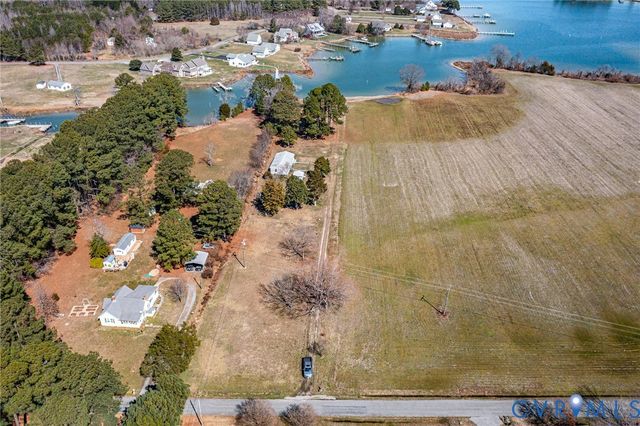 873 Cowart Rd, Lottsburg, VA 22511