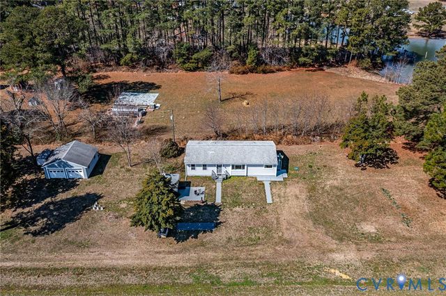 873 Cowart Rd, Lottsburg, VA 22511