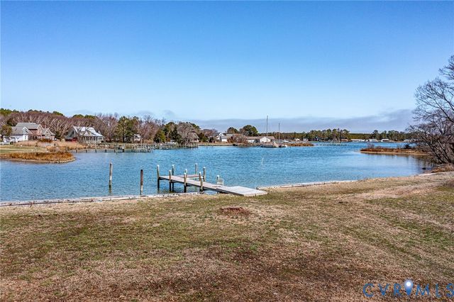 873 Cowart Rd, Lottsburg, VA 22511