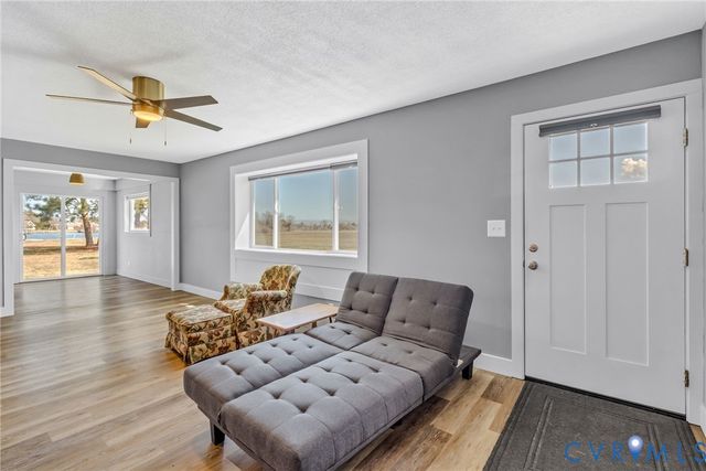873 Cowart Rd, Lottsburg, VA 22511