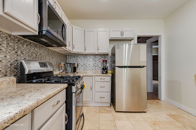 3405 Cuyler Avenue, Berwyn, IL 60402