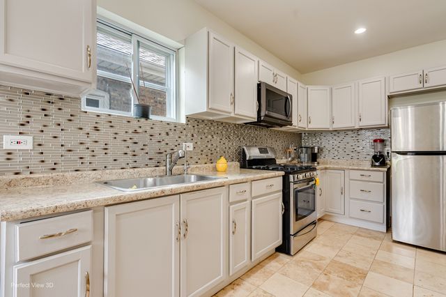 3405 Cuyler Avenue, Berwyn, IL 60402
