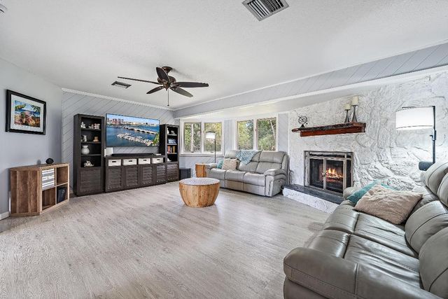 17696 Winterhawk Trail, Jupiter, FL 33478