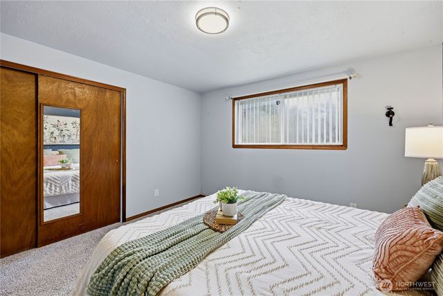 3517 Parker Lane, Bremerton, WA 98310