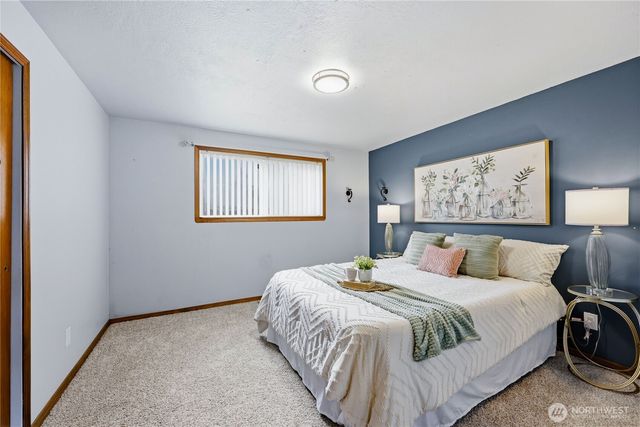 3517 Parker Lane, Bremerton, WA 98310