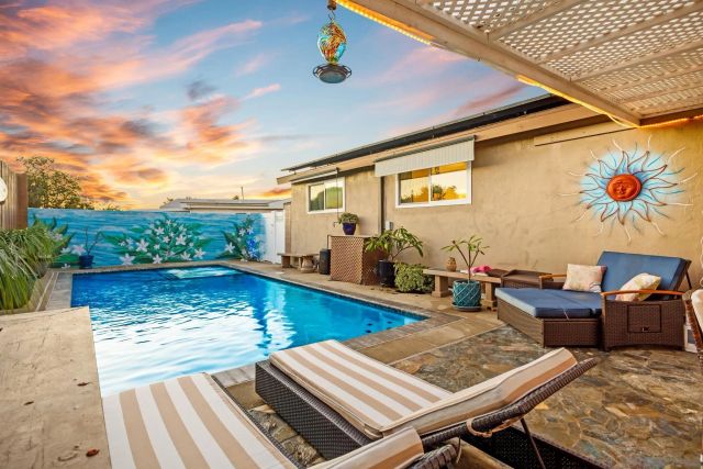 7111 Malta St, San Diego, CA 92111