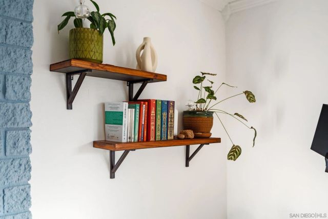 7111 Malta St, San Diego, CA 92111