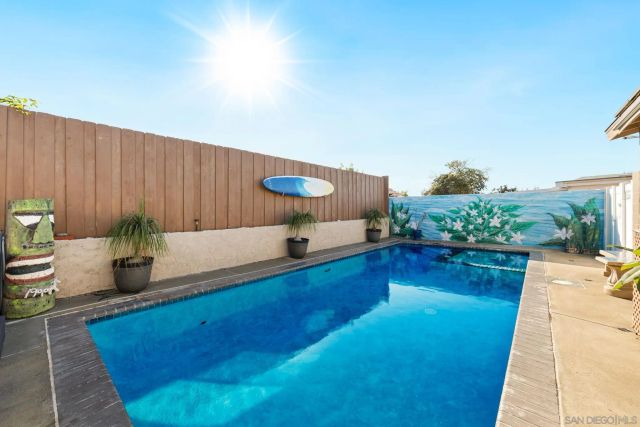 7111 Malta St, San Diego, CA 92111