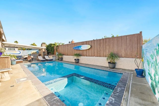 7111 Malta St, San Diego, CA 92111